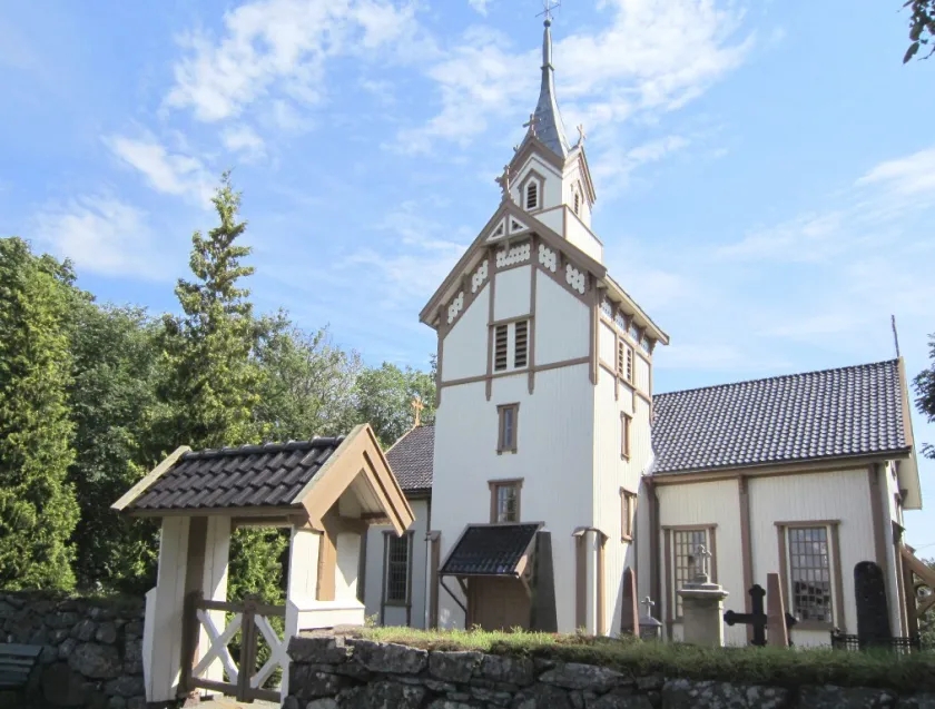 Flosta kirke