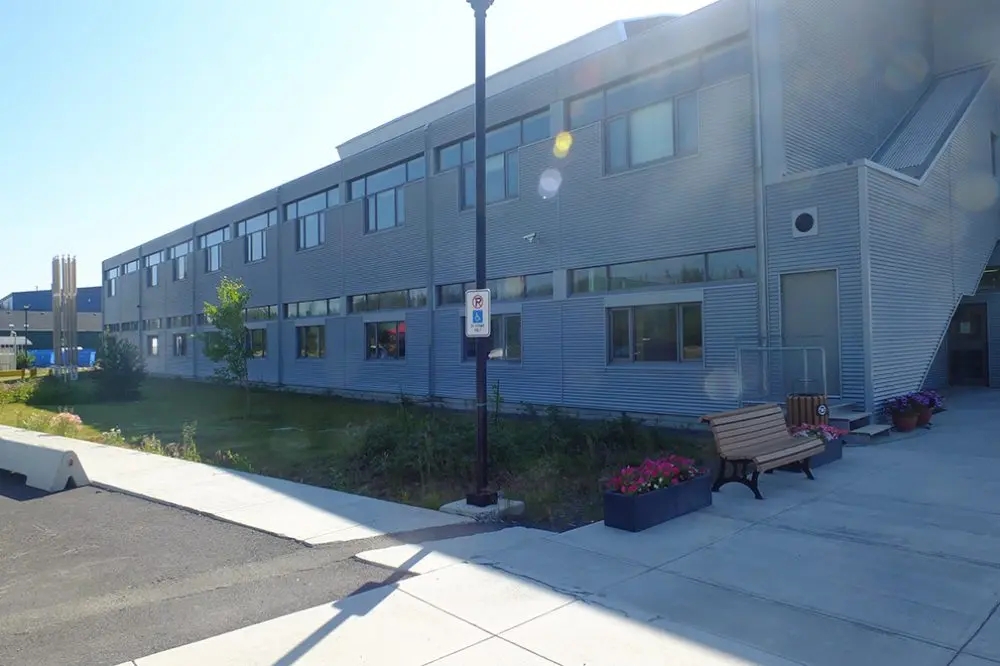 Aurora College