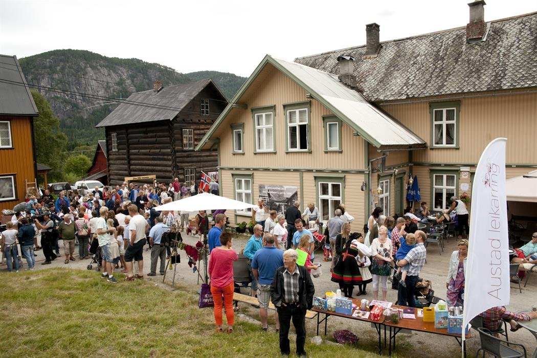 Ose – ein liten tettstad med ein stor foss