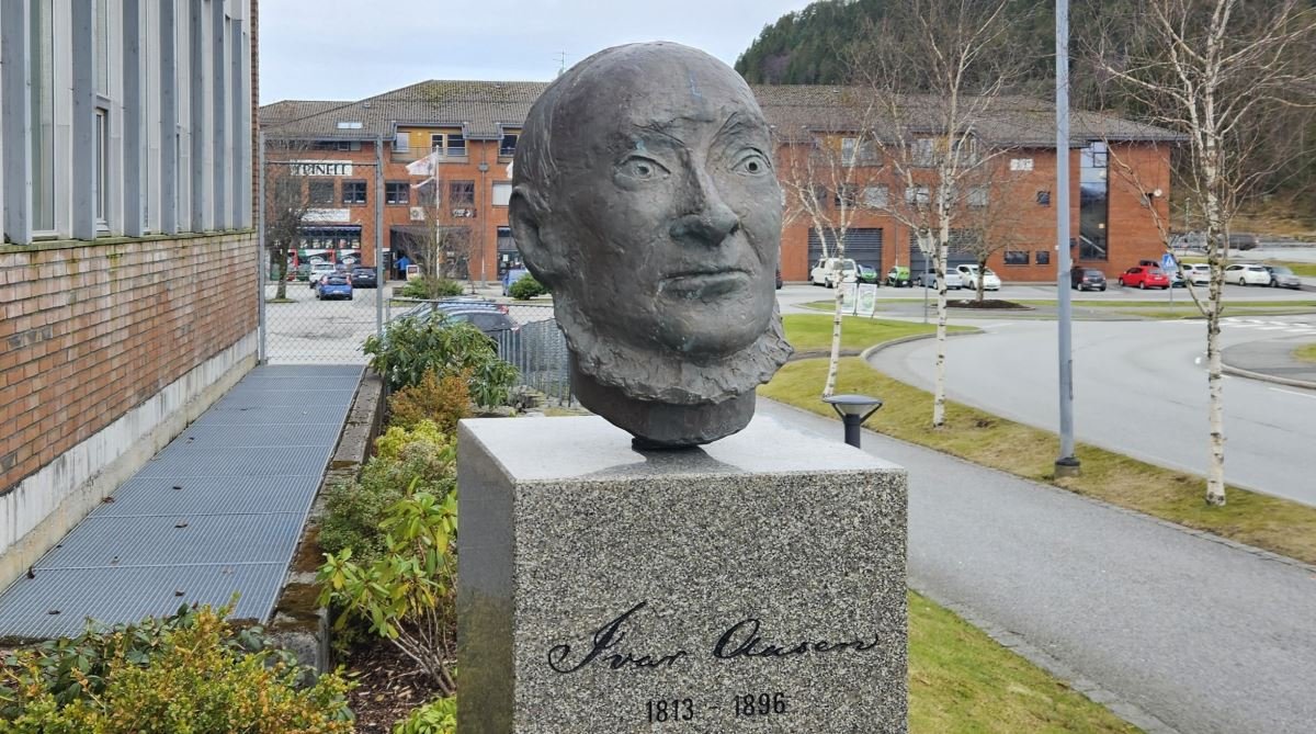 Ivar Aasen i Nordhordland. Photo: Foto: Nordhordland Biosfære (nordhordlandskart.no)