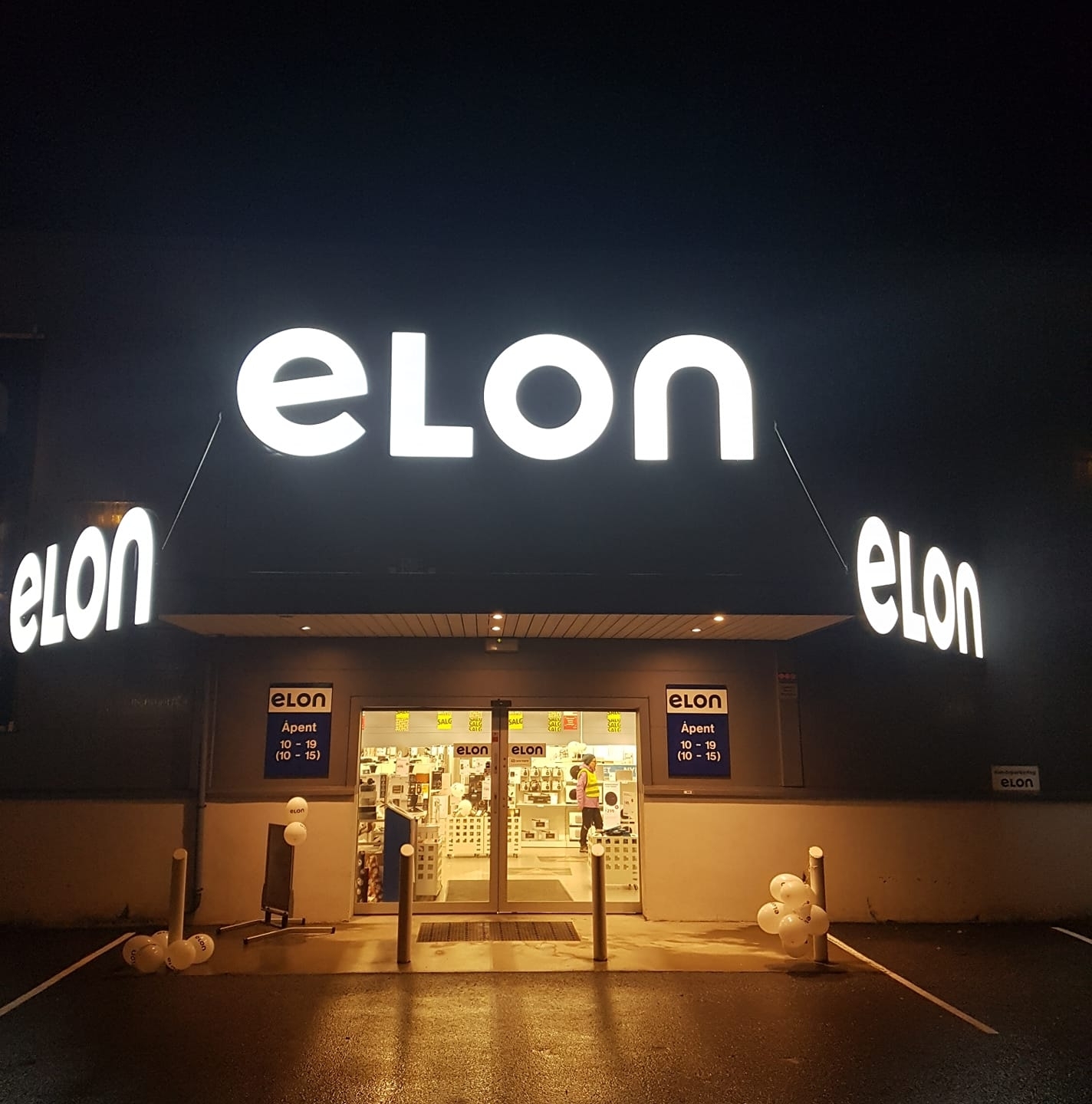 Elon