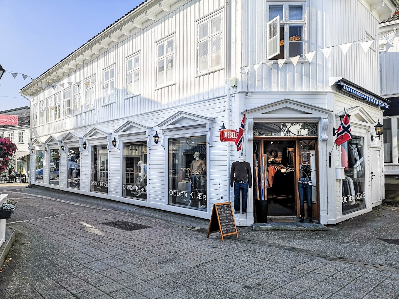 Odden Klær