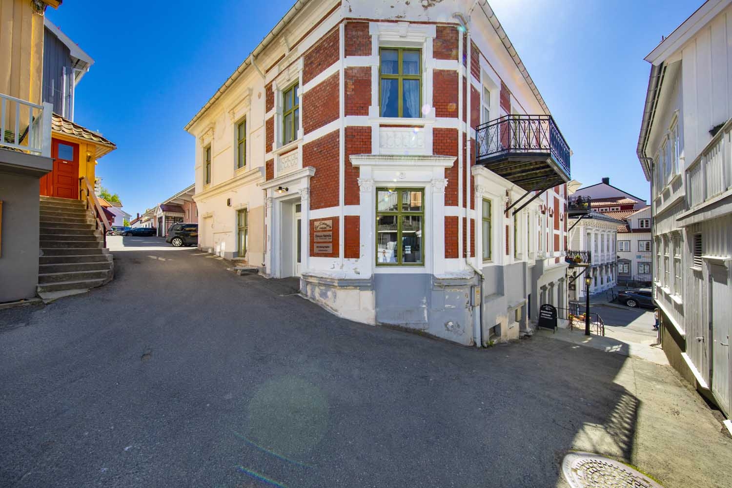 Clinique Natalie