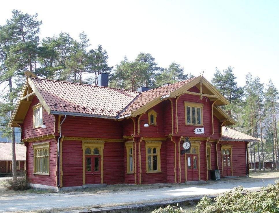 Byglandsfjord stasjon. Photo: Jan-Tore Egge / Wikimedia Commons (CC BY-SA 3.0)
