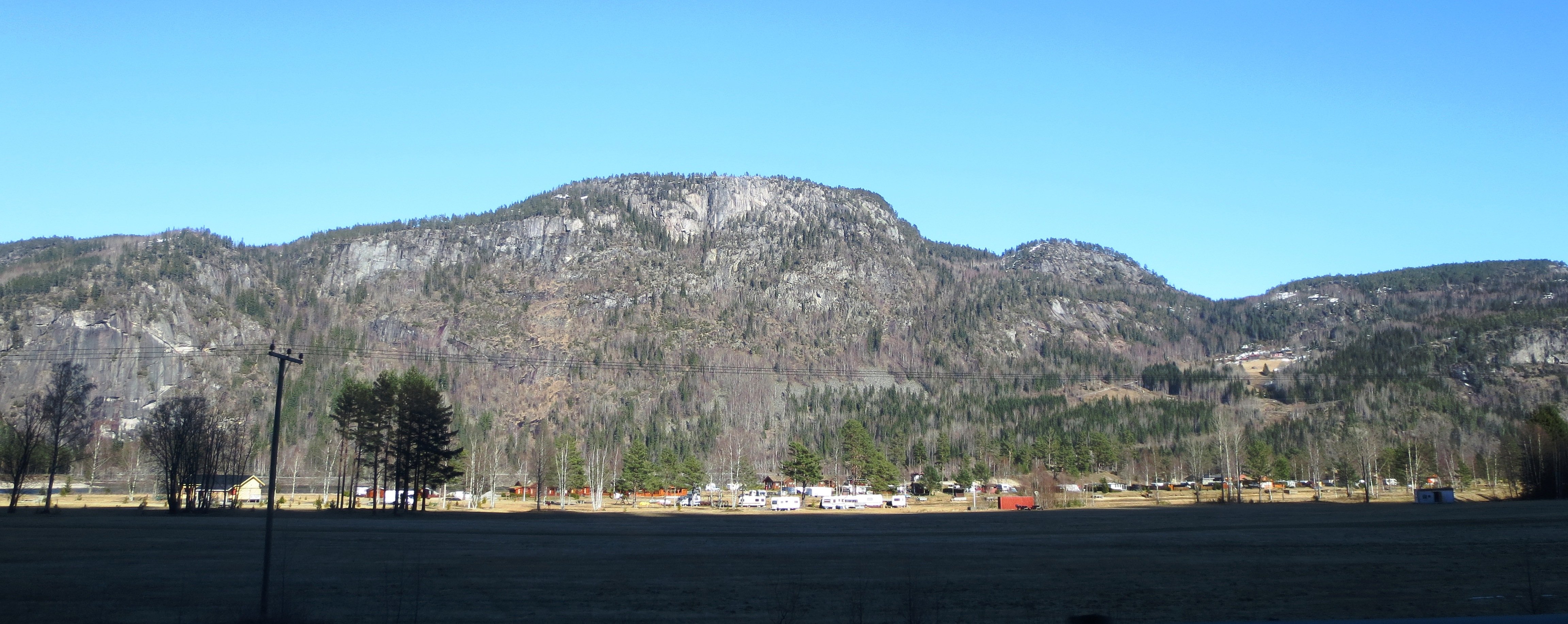 Støylen Camping. Photo: Wikimedia Commons – området ved Ose og Reiårsfossen