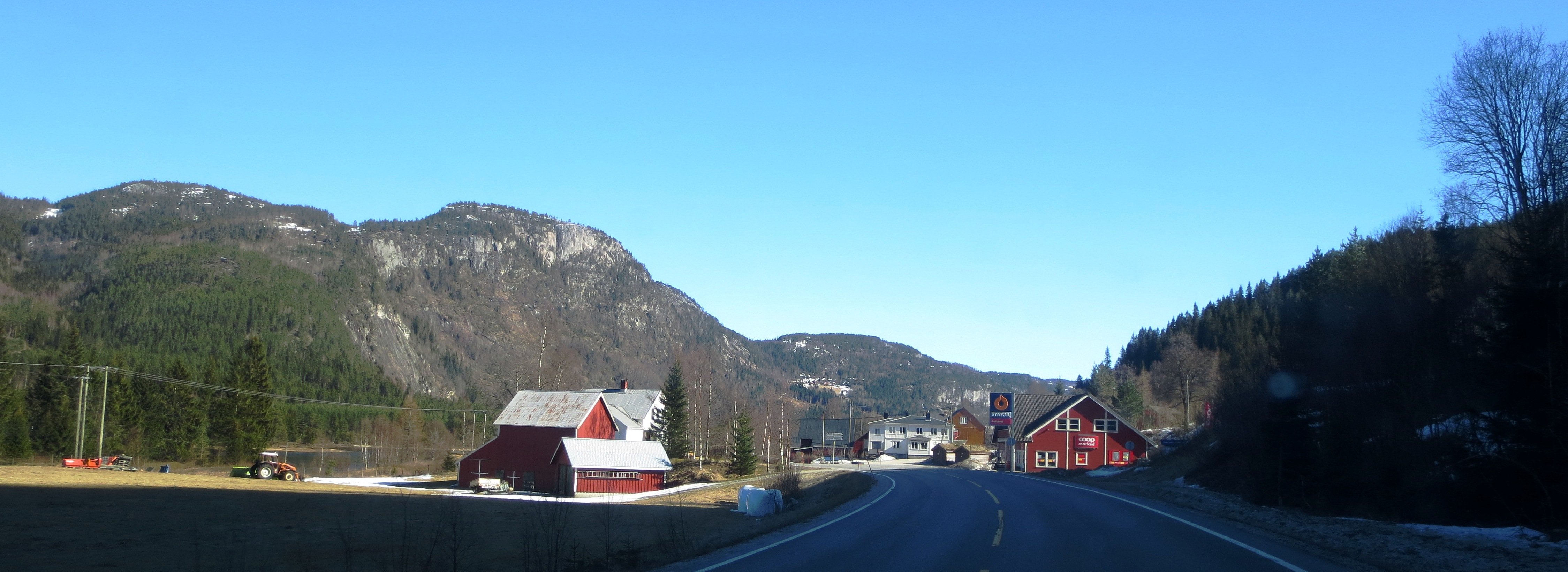 Ose Turistheim. Photo: Wikimedia Commons – Ose