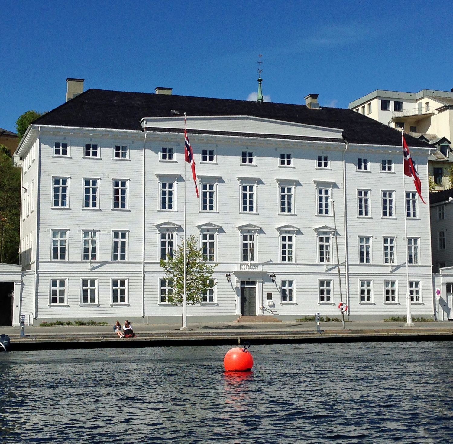 Besøk Arendal Gamle Rådhus