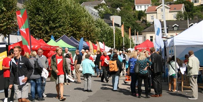 Arendalsuka - hvor politikk møter næring og mannen i gata