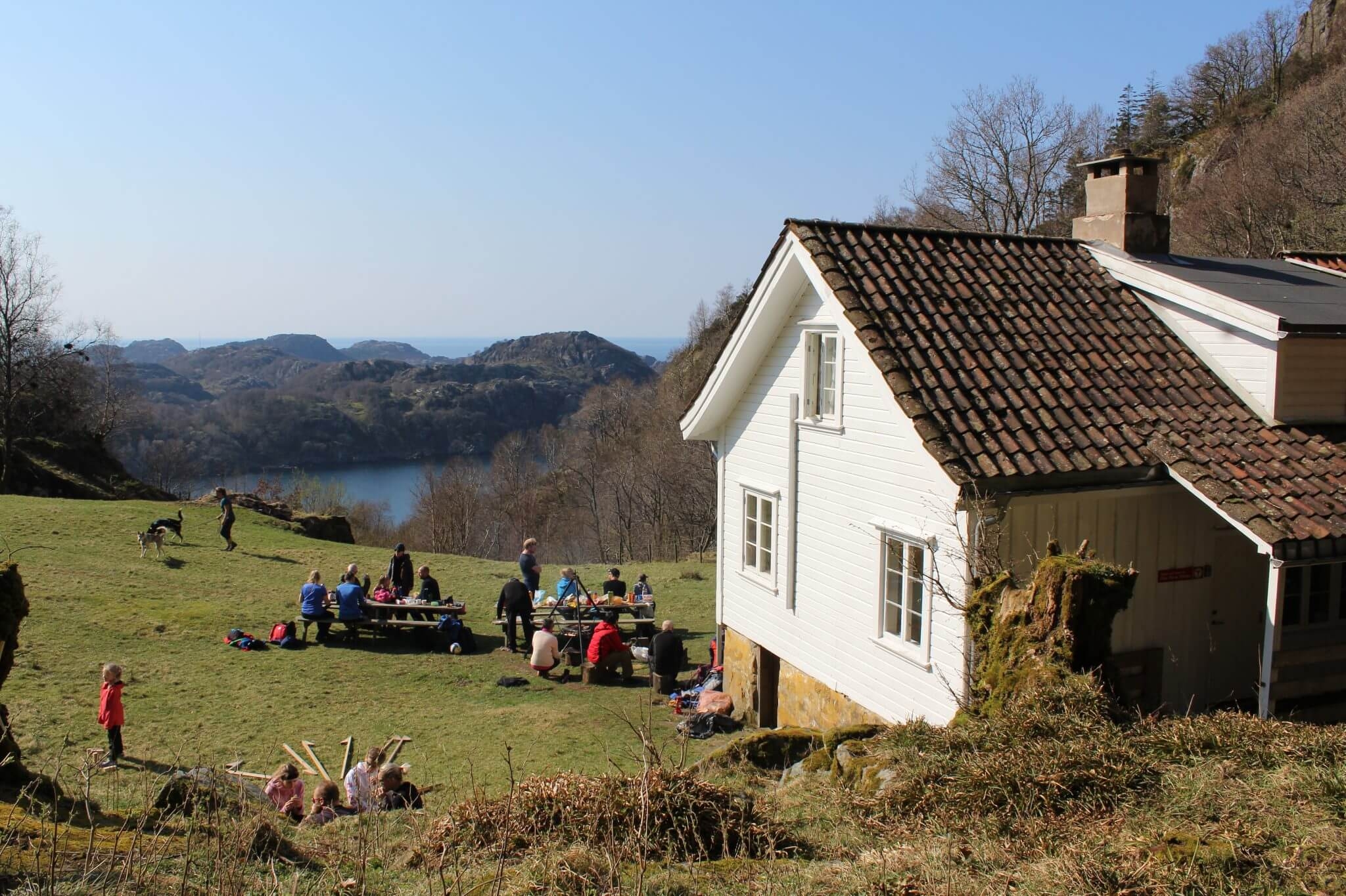 Li gård – DNT hytte