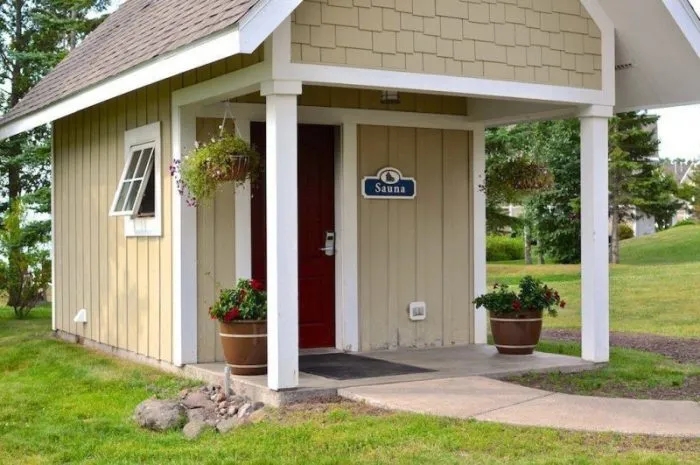 Larsmont Cottages on Lake Superior
