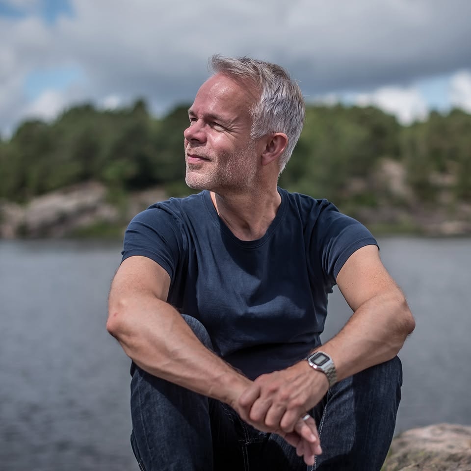 Forfattersamtale med TORE RENBERG
